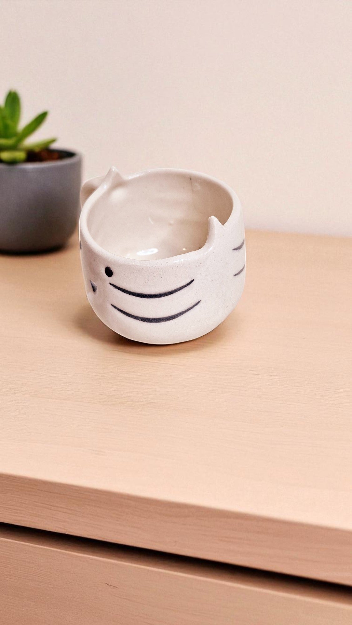 Handmade Ceramic Kitty Coffee Mug 200 ml | Cute Cat Whiskers & Ears Design Cup | Stoneware Tea, Milk & Hot Chocolate Mug | Adorable Drinkware for Kids, Girls & Cat Lovers