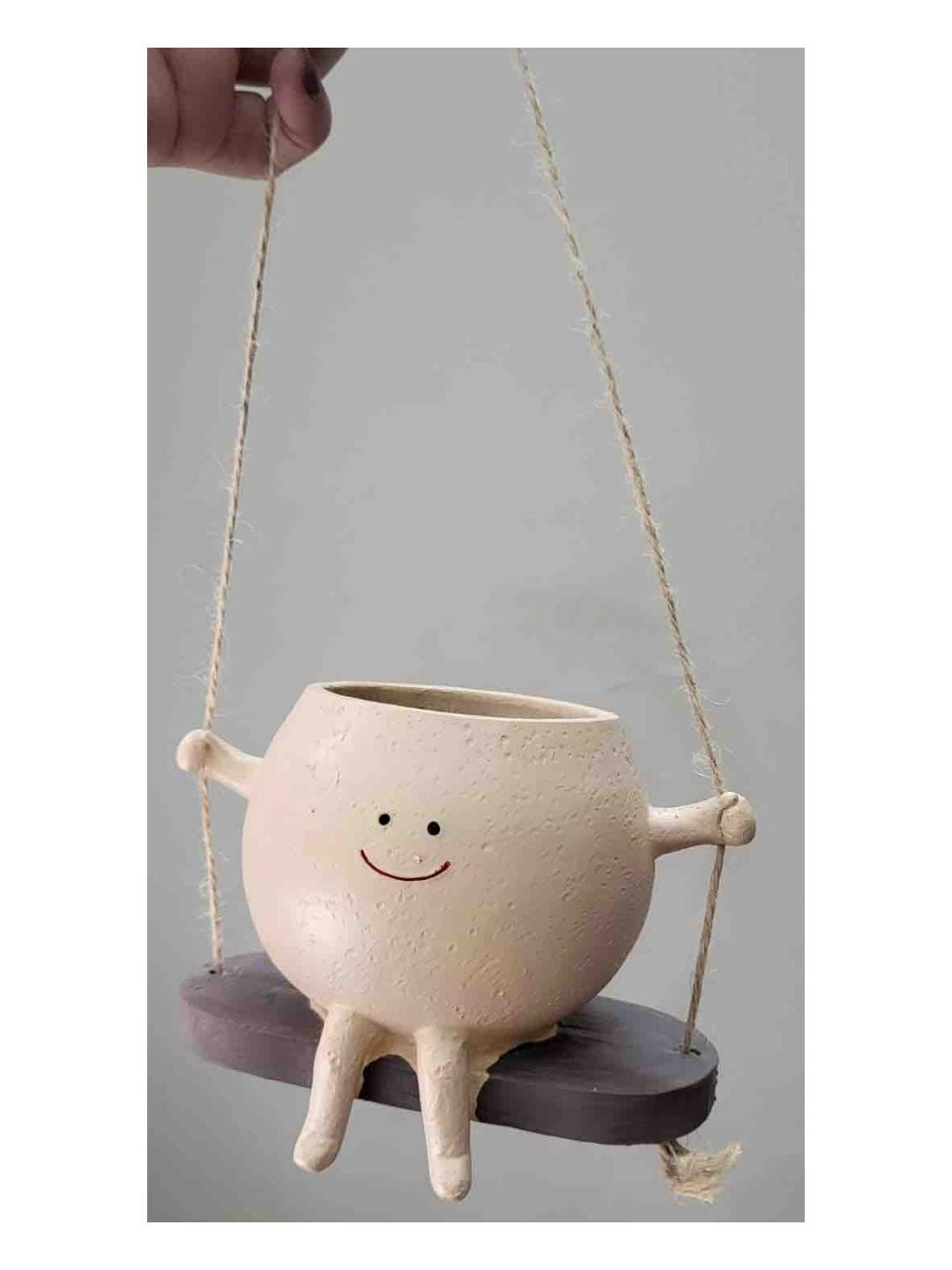 Hanging Smiley Planter Pot – Cute Swing Style Resin Pot for Succulents, Balcony & Indoor Outdoor Home Décor | No Plants or Floral Included (Swing Face Planter Pot)